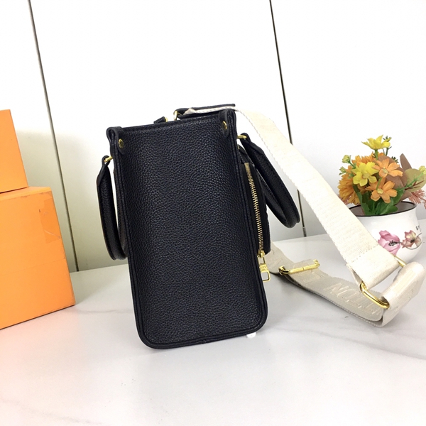 ルイヴィトンバッグ素材ディテール